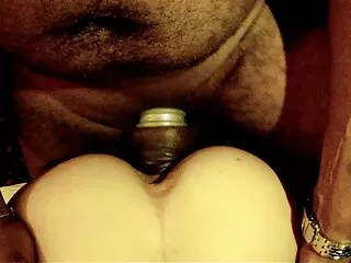 Geef me Pink Sabina komt hard klaar met een dildo in haar gratis gay sexfilm strakke kutje